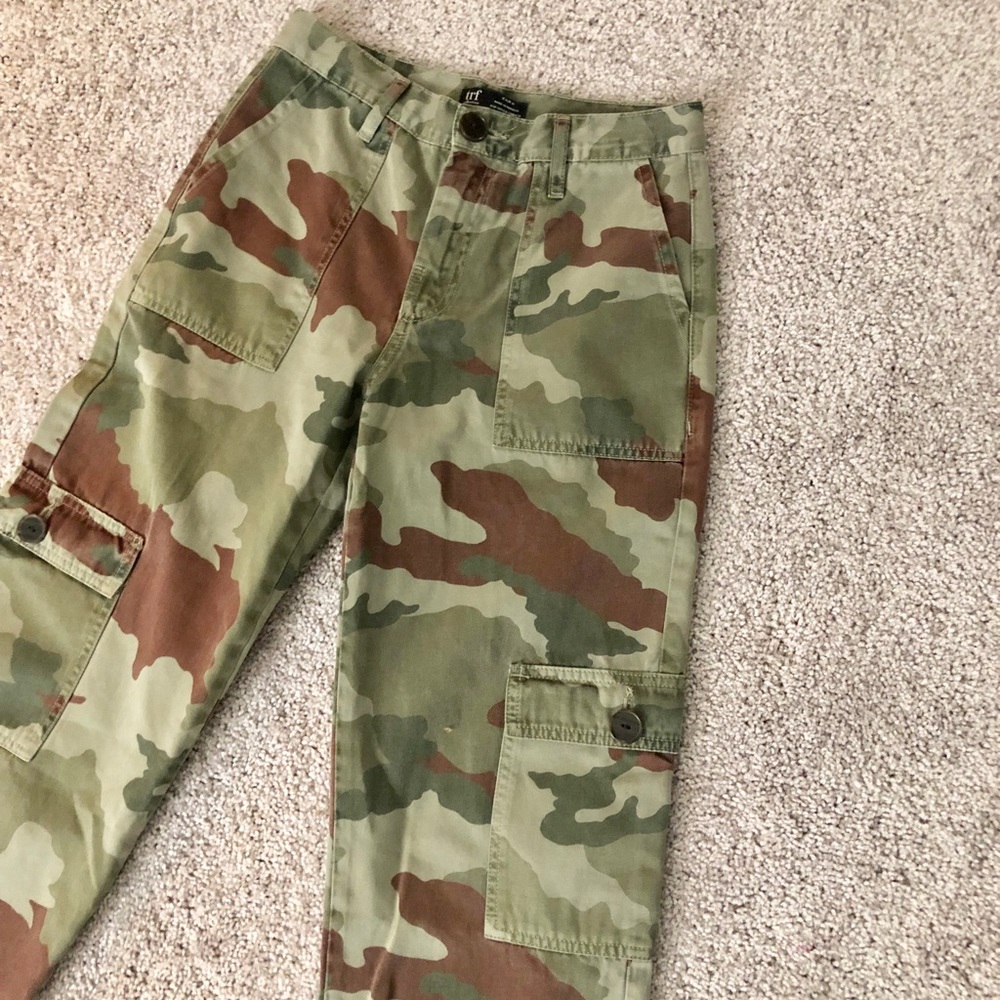 Zara Camo Straight Leg Pants